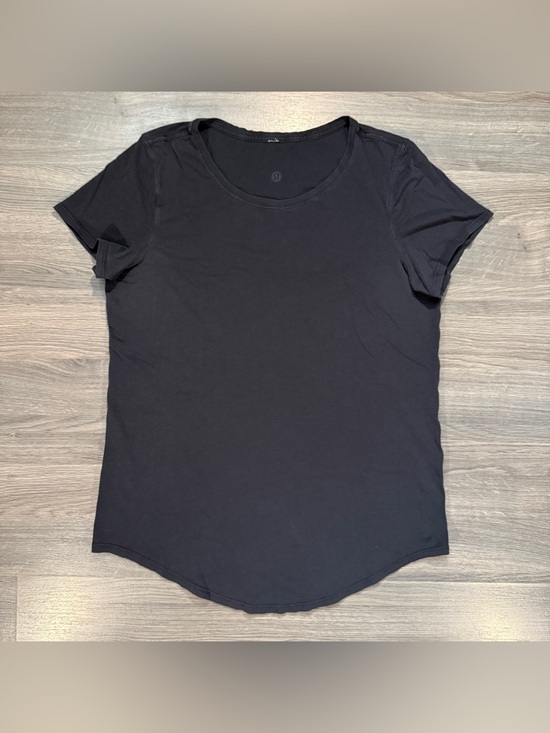 Lululemon Women's Love Crew T-Shirt - Black - Picture 2 of 5